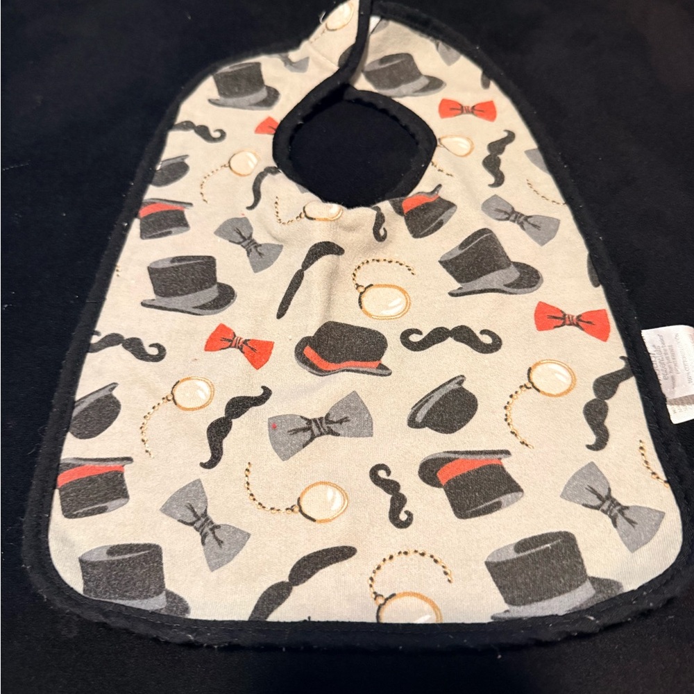 Chic Baby Bib with Hat and Bow Tie Pattern